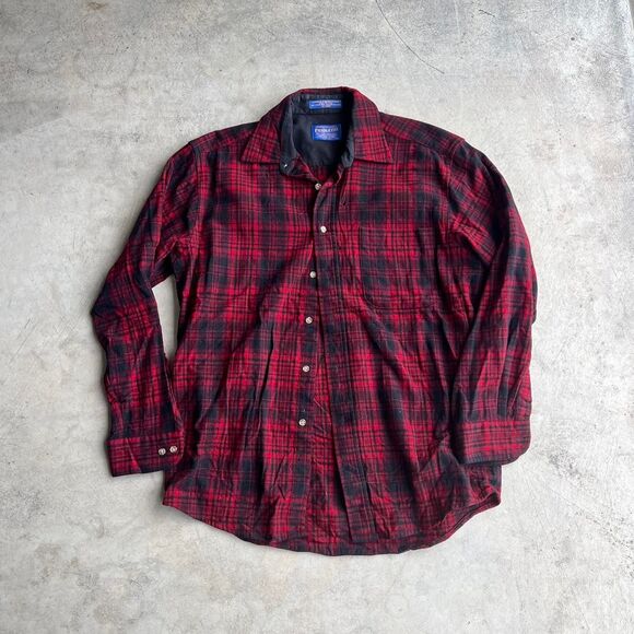 Pendleton 100 percent virgin wool red and black Flannel Mens size M - Picture 1 of 3